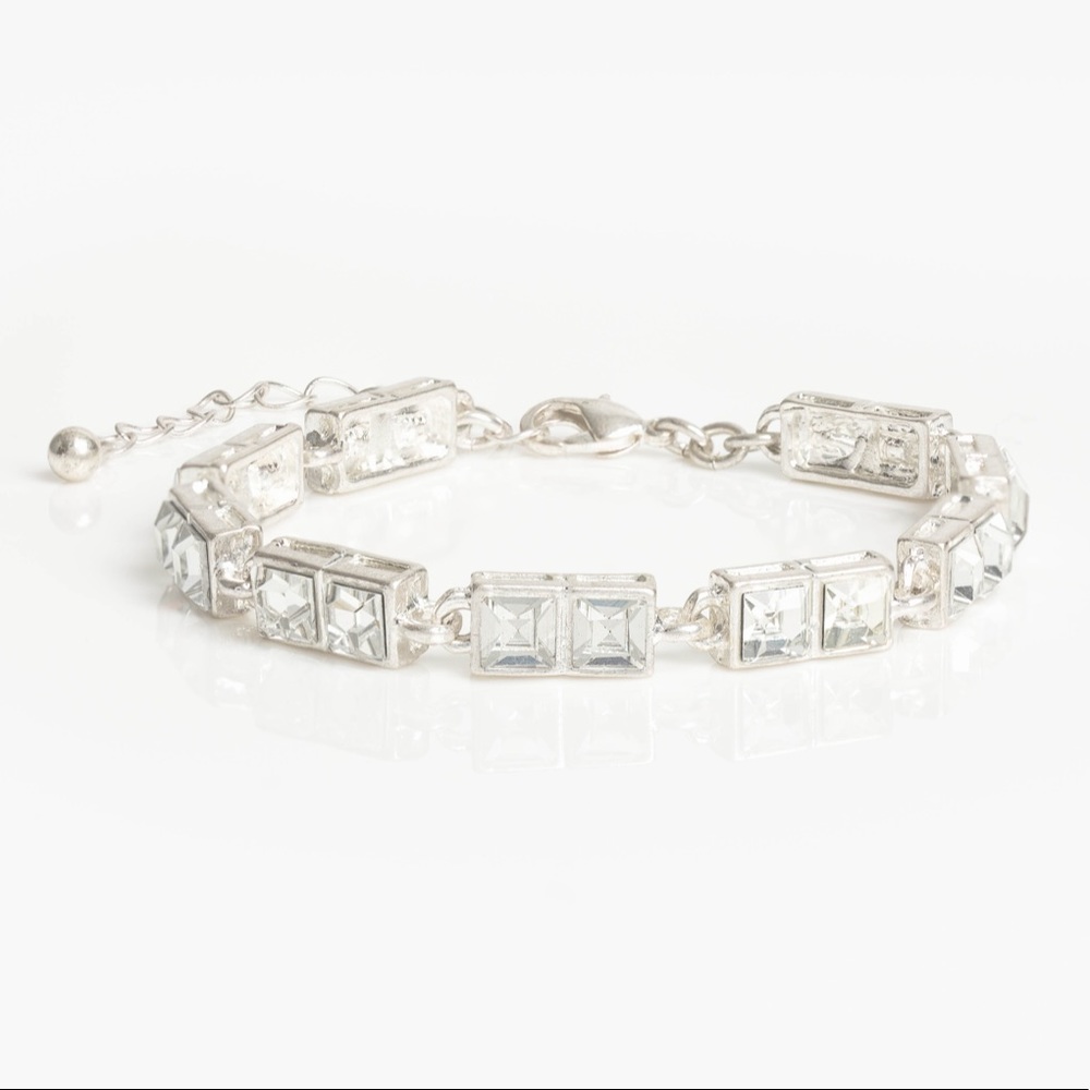 BNIB - jBloom Gia Bracelet, Silver with clear crystals & lobster clasp